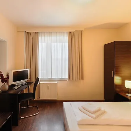 Fair Frankfurt - Europaallee Messe Hotell