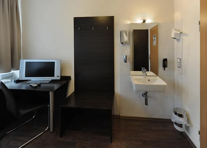 Fair Frankfurt - Europaallee Messe 3* Frankfurt am Main