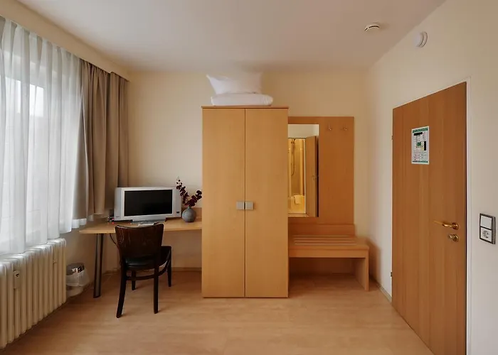 Fair Frankfurt - Europaallee Messe