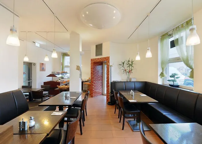 Hotell Fair Frankfurt - Europaallee Messe