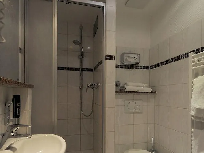 Hotell Fair Frankfurt - Europaallee Messe