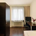 Hotel Fair Frankfurt - Europaallee Messe 3*