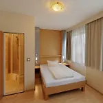 Fair Frankfurt - Europaallee Messe 3* Frankfurt am Main