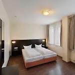 Hotel Fair Frankfurt - Europaallee Messe 3*
