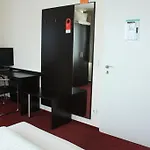 Fair Frankfurt - Europaallee Messe Hotel 3*