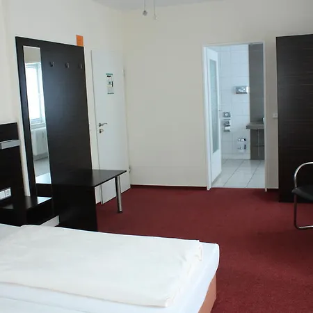 Fair Frankfurt - Europaallee Messe