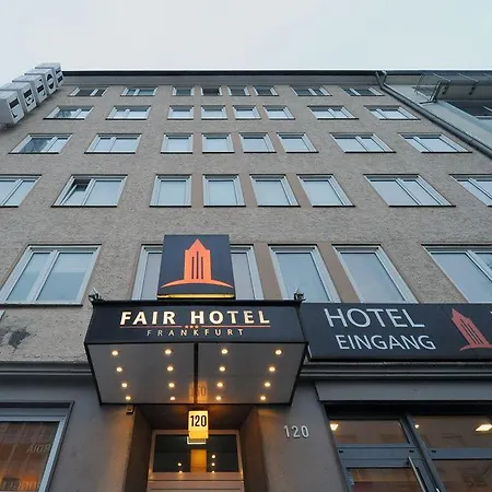 מלון Fair Frankfurt - Europaallee Messe 3*