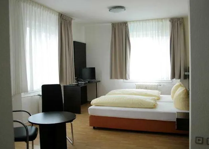 ホテル Fair Frankfurt - Europaallee Messe フランクフルト