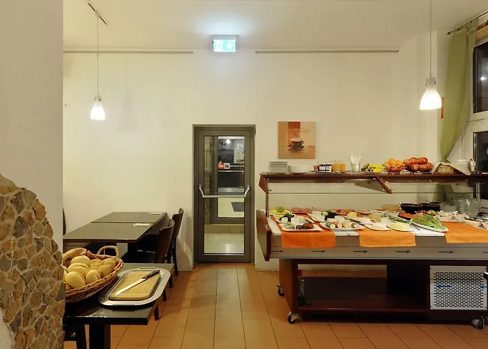 ホテル Fair Frankfurt - Europaallee Messe 3*